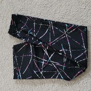 Zyia Abstract hi-rise 24"